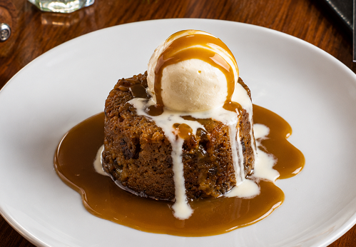 Sticky Date Pudding