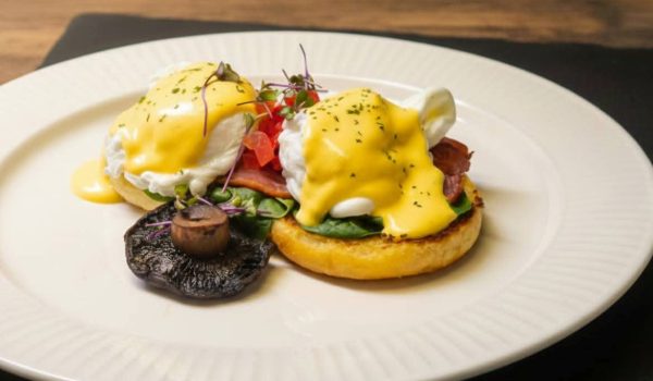 Eggs Benedict